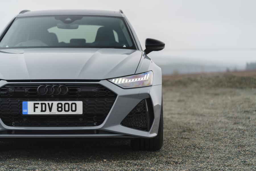 Детали экстерьера Audi RS6 Avant (C8) 2020 года  (UK) (фото 86 из 150)